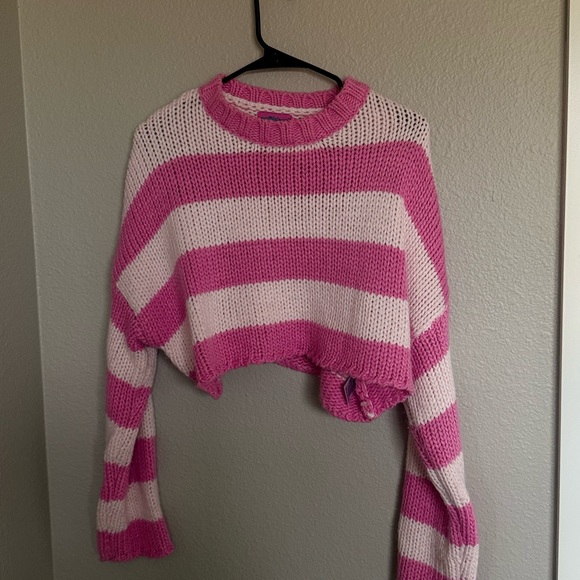 Edikted Ozzy Cropped Knitted Sweater - Picture 2 of 7